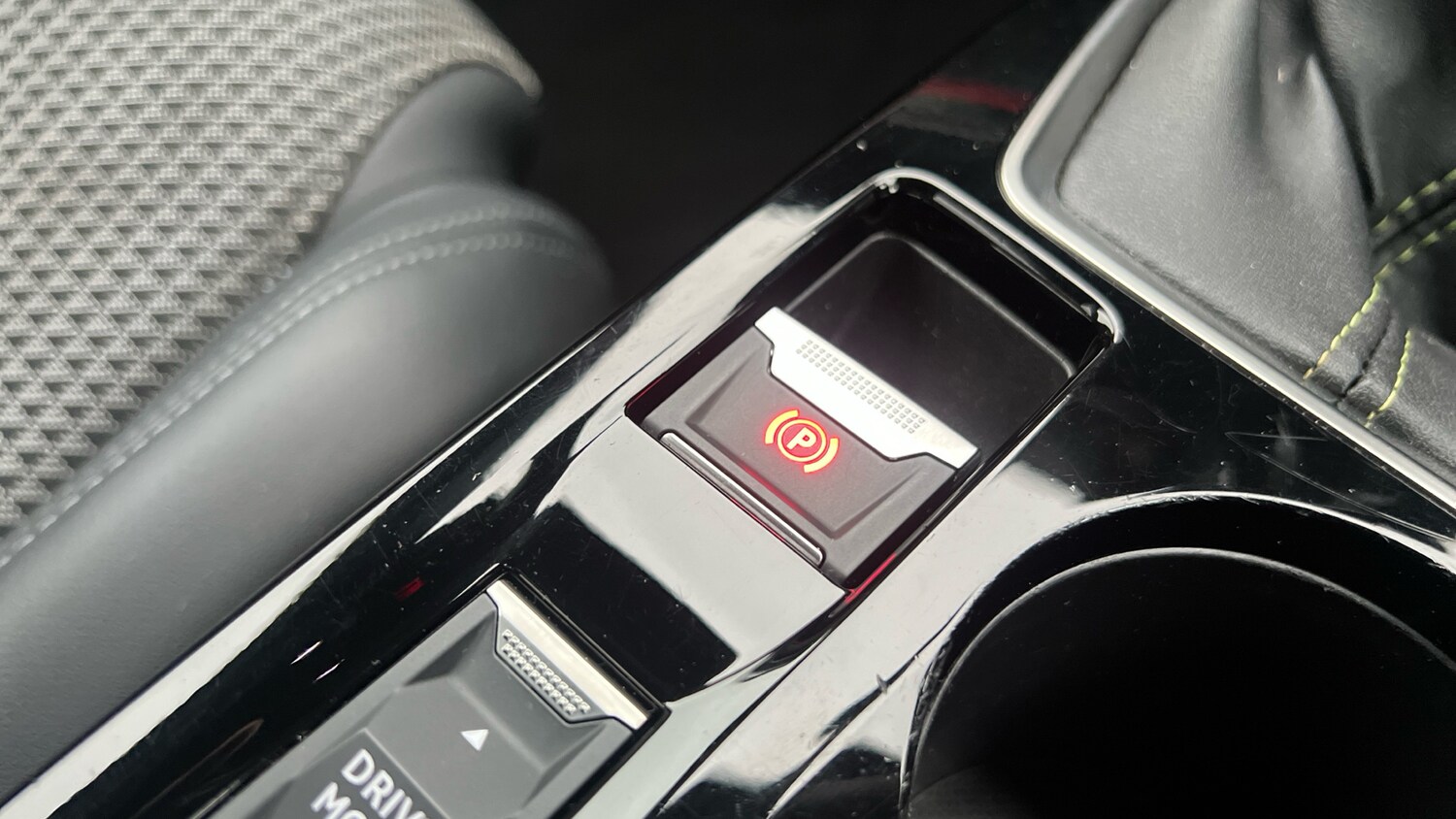 Used Peugeot 2008 2021 for sale - 76433800: Photo 21