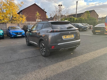 Used Peugeot 2008 2021 for sale - 76433800: Photo