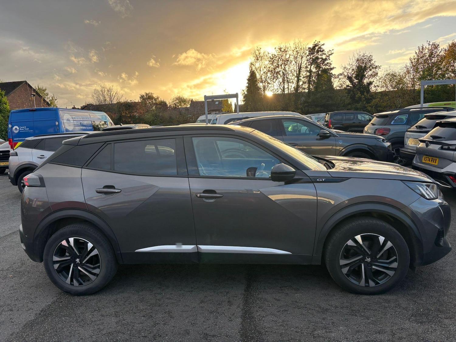 Used Peugeot 2008 2021 for sale - 76433800: Photo 3