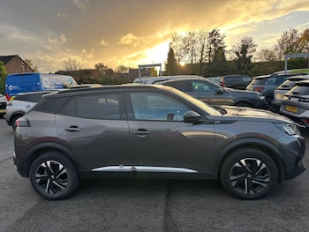 Used Peugeot 2008 2021 for sale - 76433800: Photo