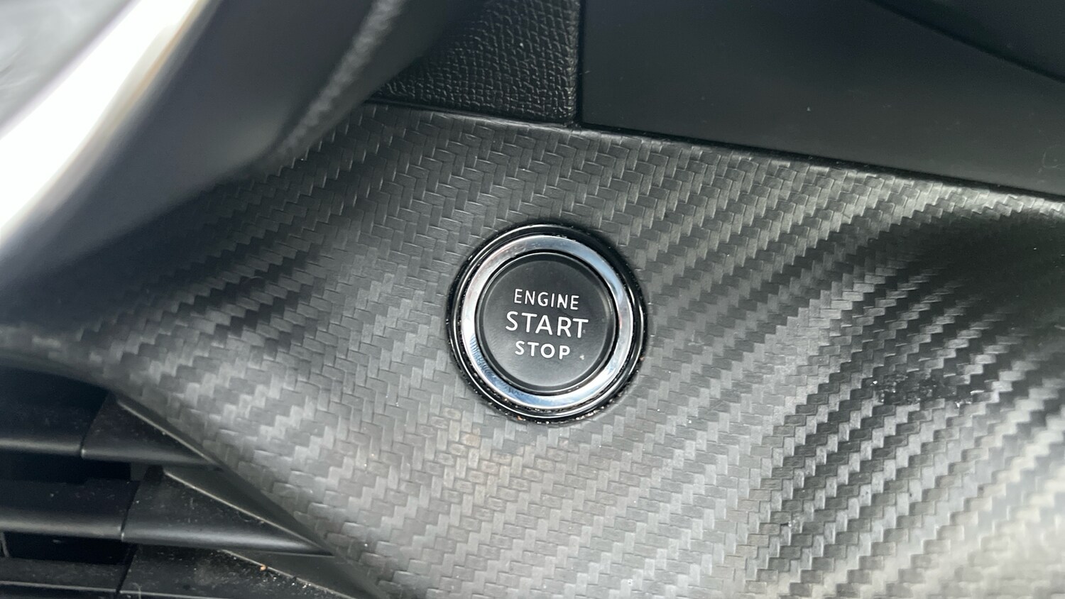 Used Peugeot 2008 2022 for sale - 77306835: Photo 37