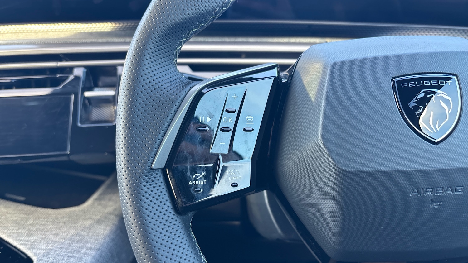 Used Peugeot 3008 2025 for sale - 76927467: Photo 24
