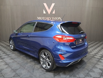 Used Ford Fiesta 2018 for sale - 78674102: Photo