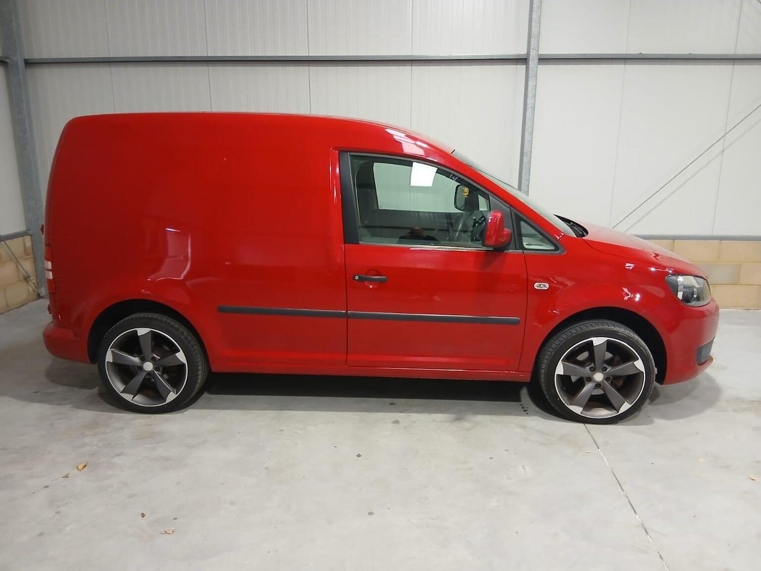 Used Volkswagen Caddy 2012 for sale - 76527353: Photo 8