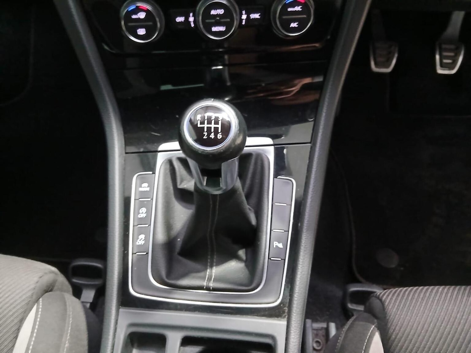 Used Volkswagen Golf 2016 for sale - 76741395: Photo 15