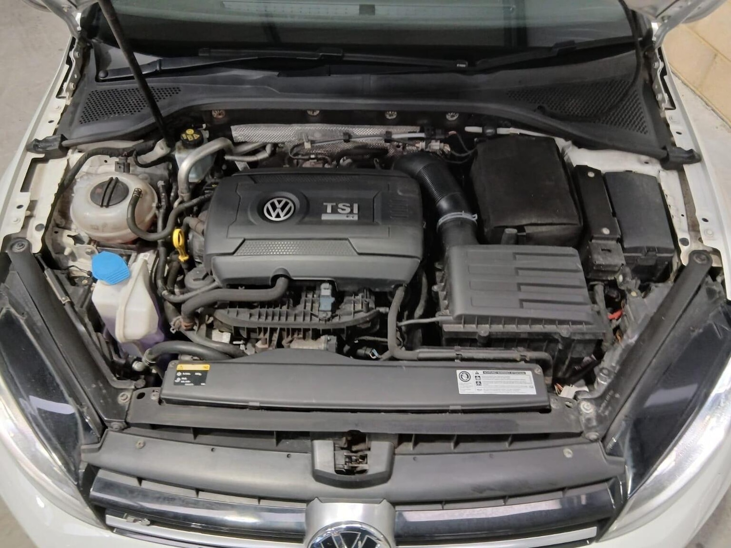 Used Volkswagen Golf 2016 for sale - 76741395: Photo 22