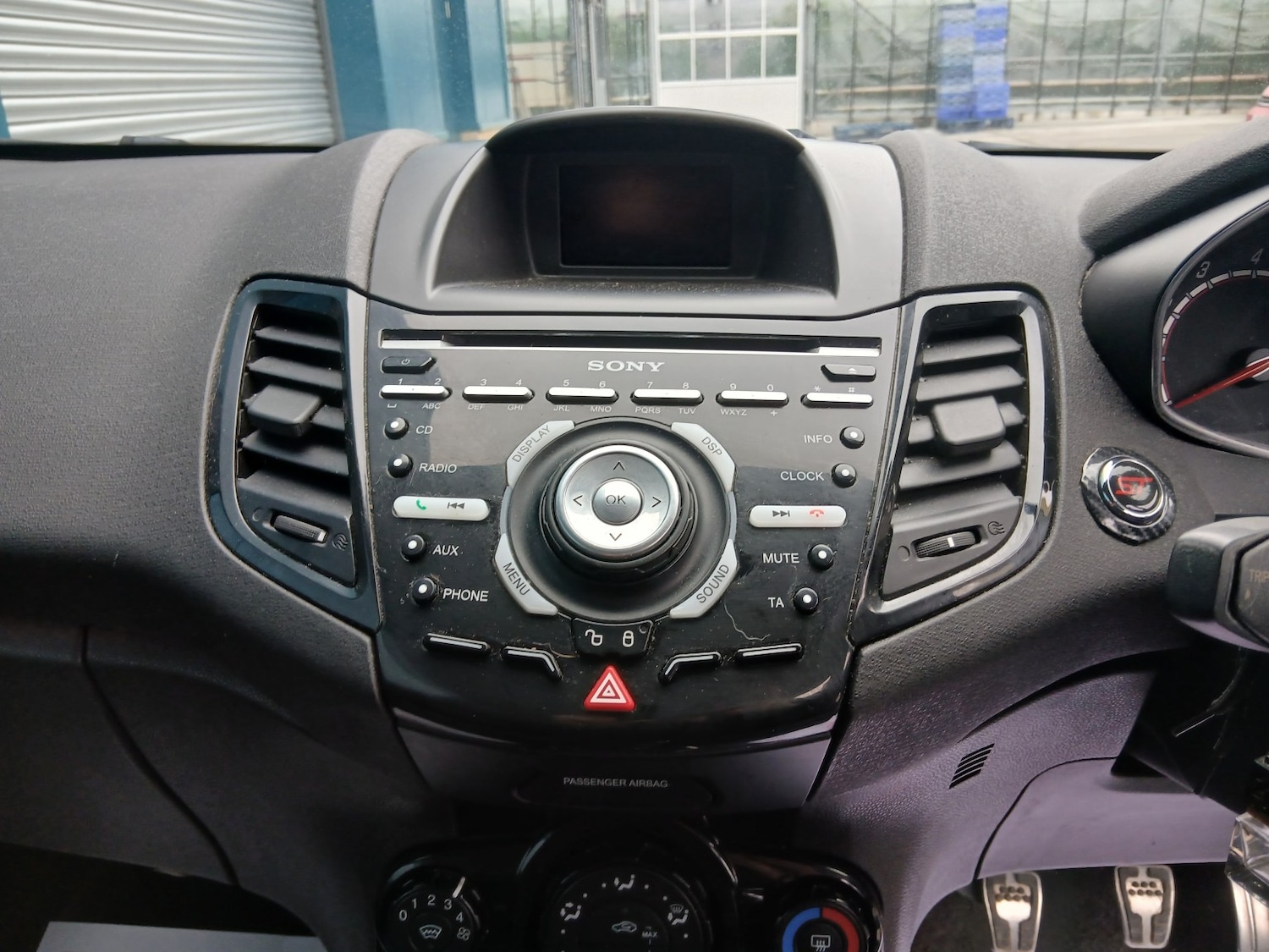 Used Ford Fiesta 2017 for sale - 77798582: Photo 27