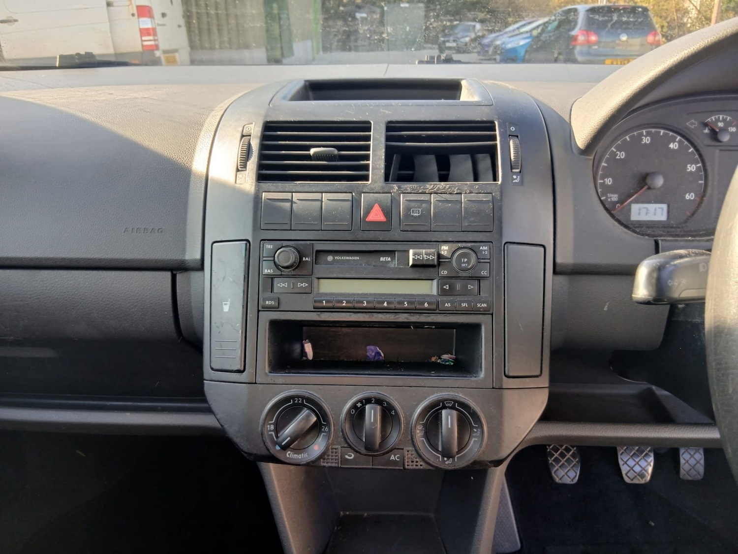 Used Volkswagen Polo 2003 for sale - 78018325: Photo 11