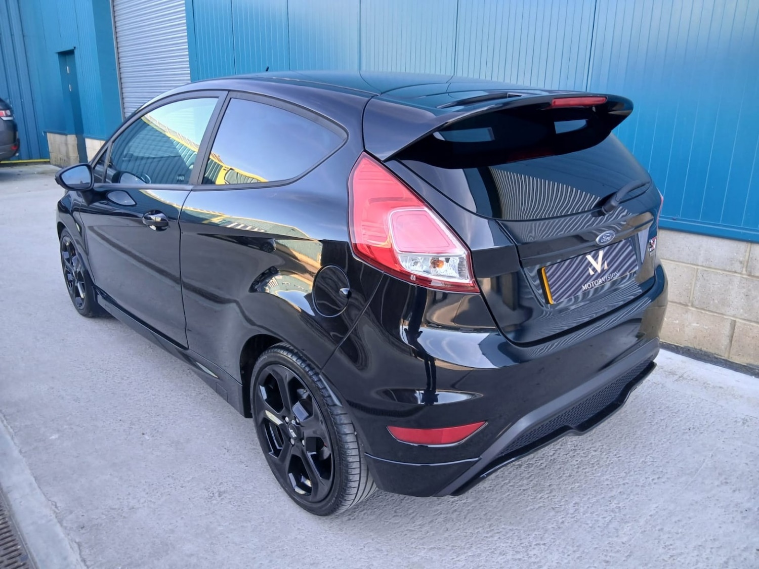Used Ford Fiesta 2017 for sale - 77721163: Photo 2