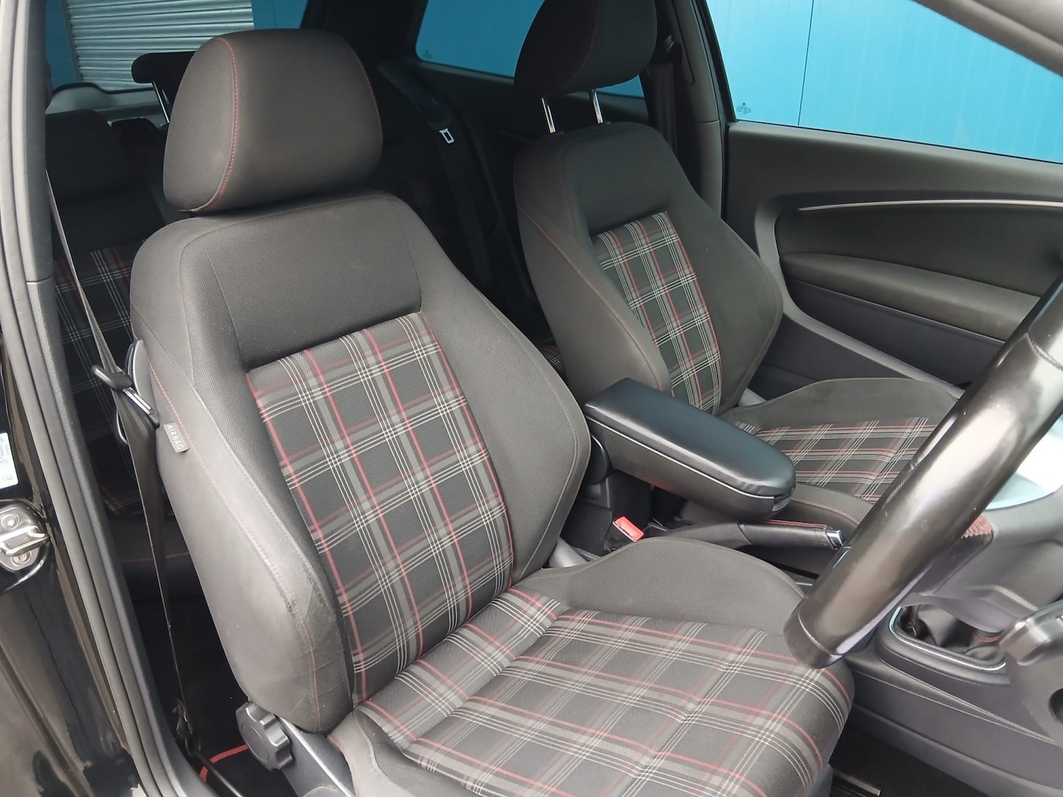 Used Volkswagen Polo 2017 for sale - 77656417: Photo 33