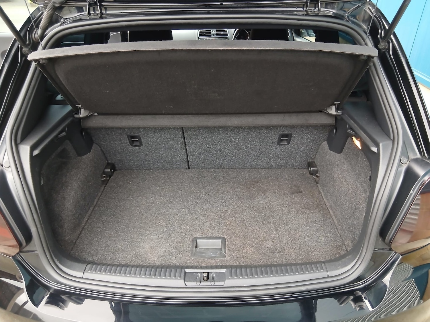 Used Volkswagen Polo 2017 for sale - 77656417: Photo 38