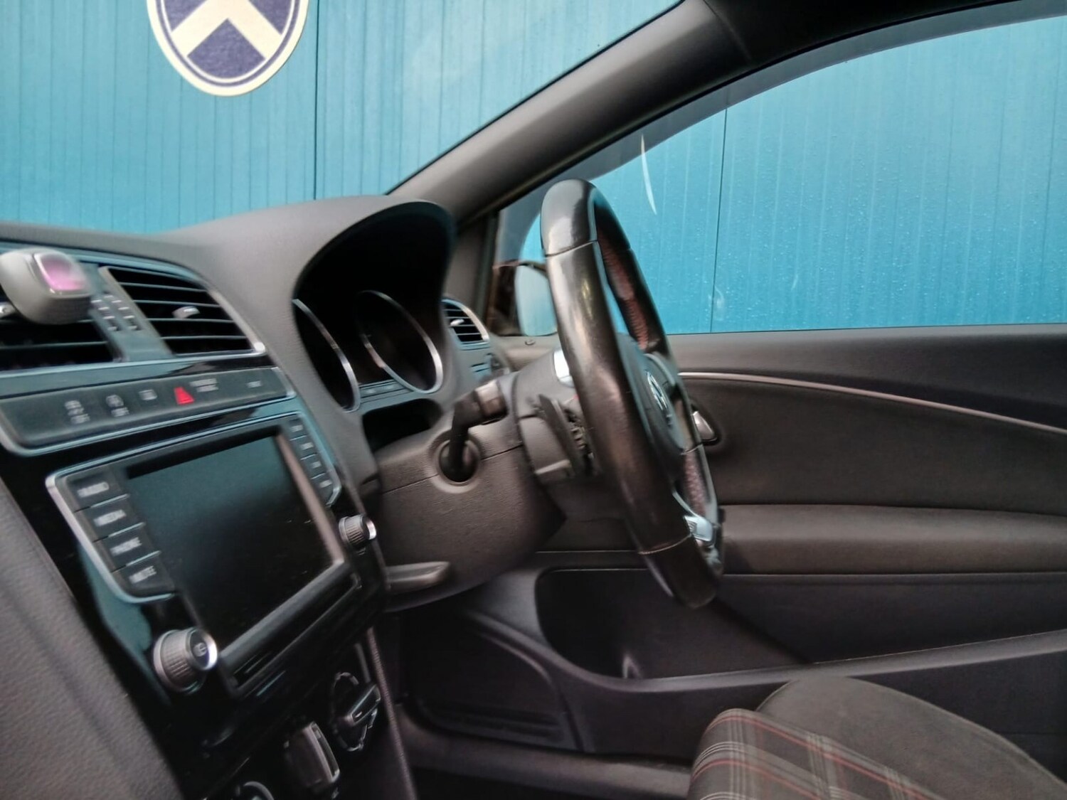 Used Volkswagen Polo 2016 for sale - 77603365: Photo 14