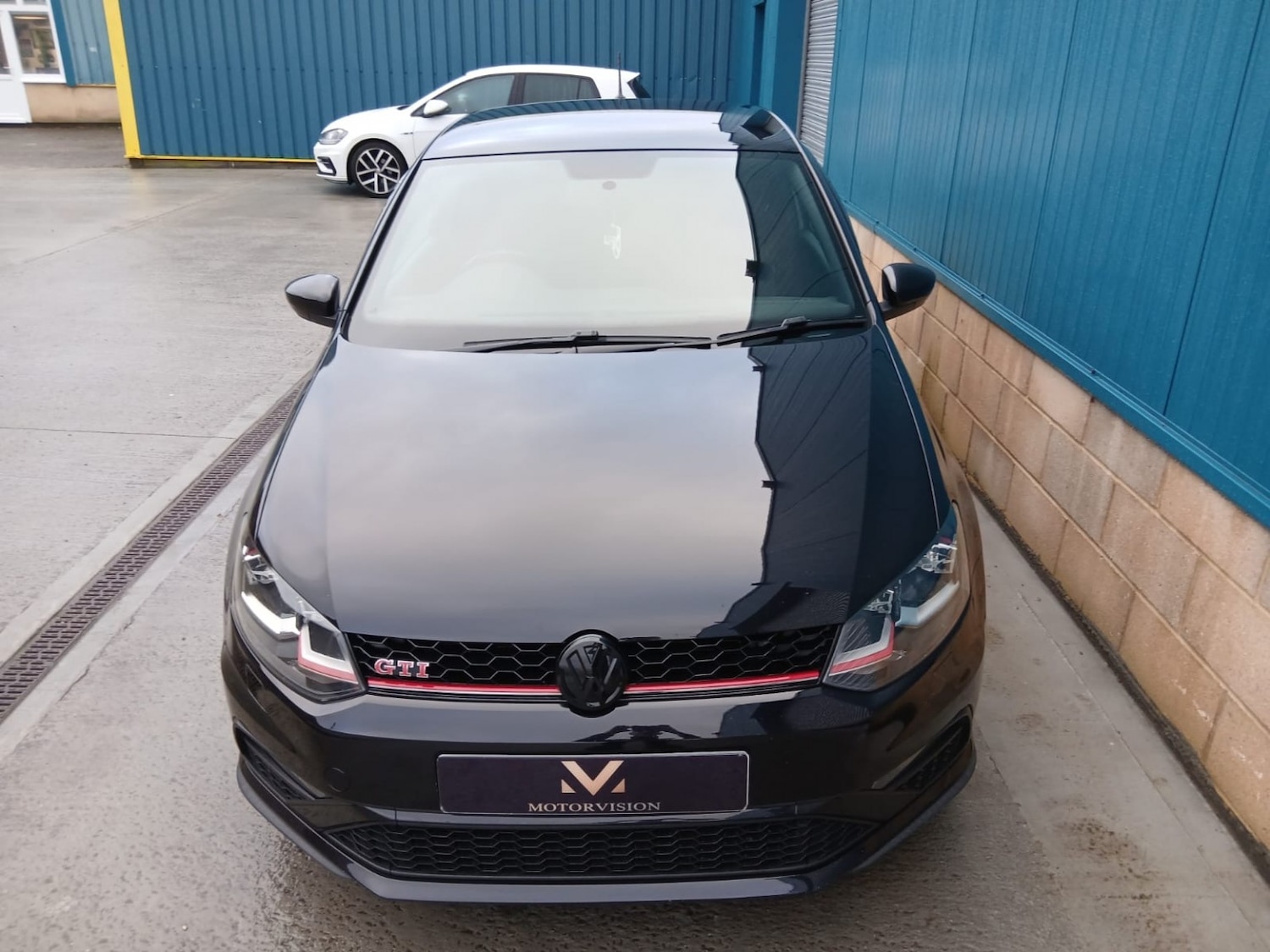 Used Volkswagen Polo 2016 for sale - 77603365: Photo 4