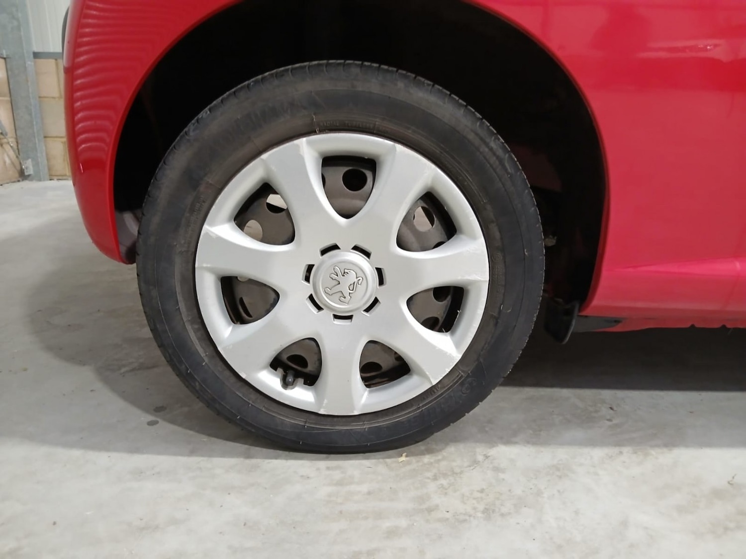 Used Peugeot 107 2010 for sale - 76421836: Photo 14