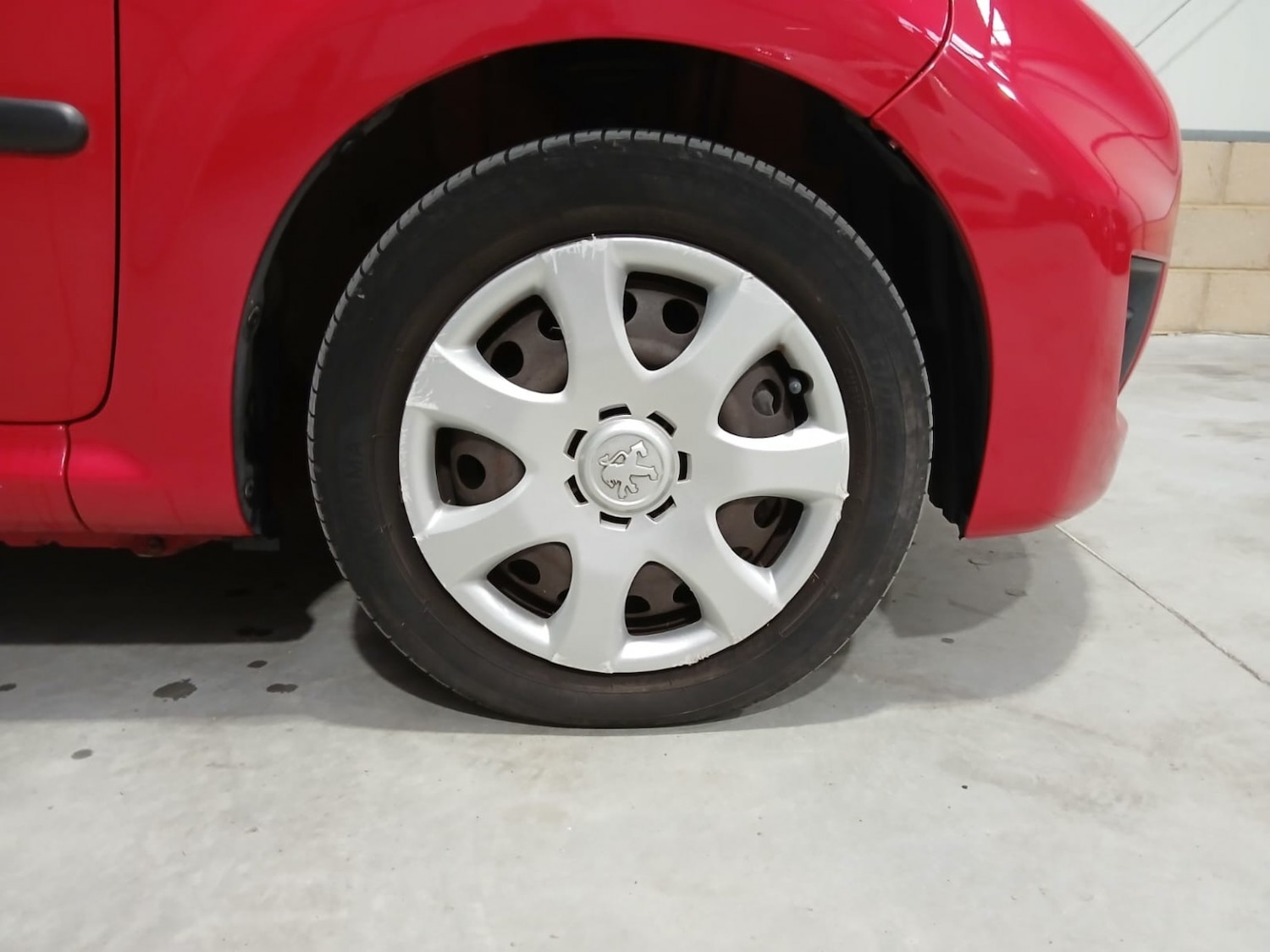 Used Peugeot 107 2010 for sale - 76421836: Photo 17