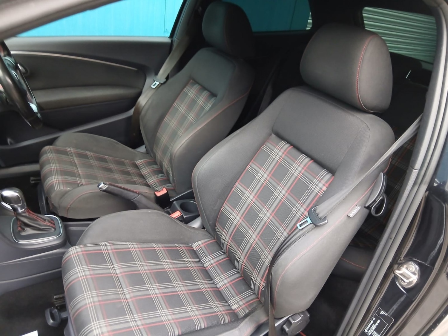 Used Volkswagen Polo 2015 for sale - 77474806: Photo 39