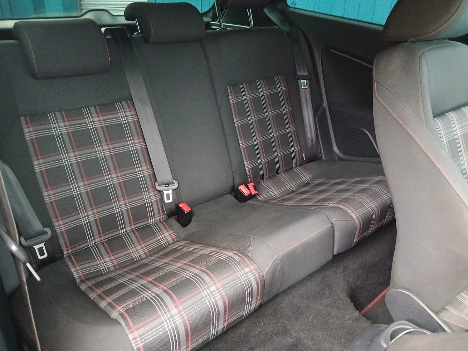 Used Volkswagen Polo 2015 for sale - 77474806: Photo 40