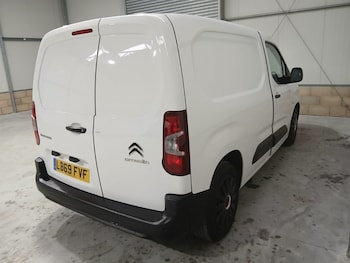 Used Citroen Berlingo 2019 for sale - 76421875: Photo