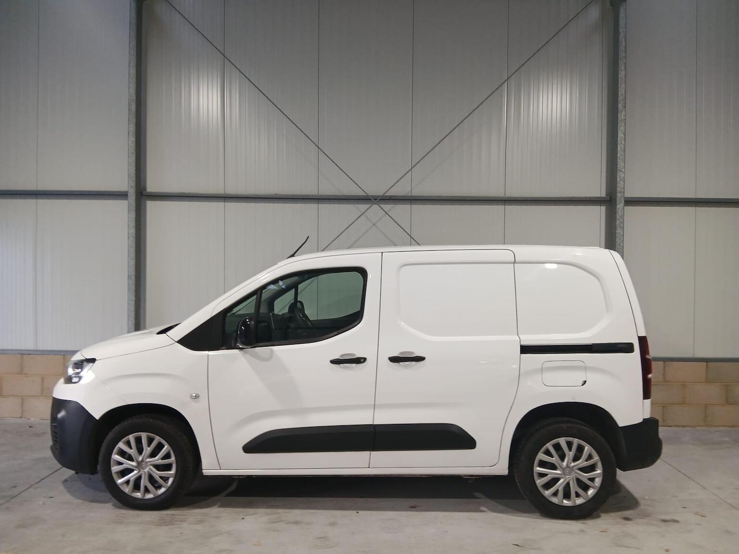 Used Citroen Berlingo 2022 for sale - 76748227: Photo 8