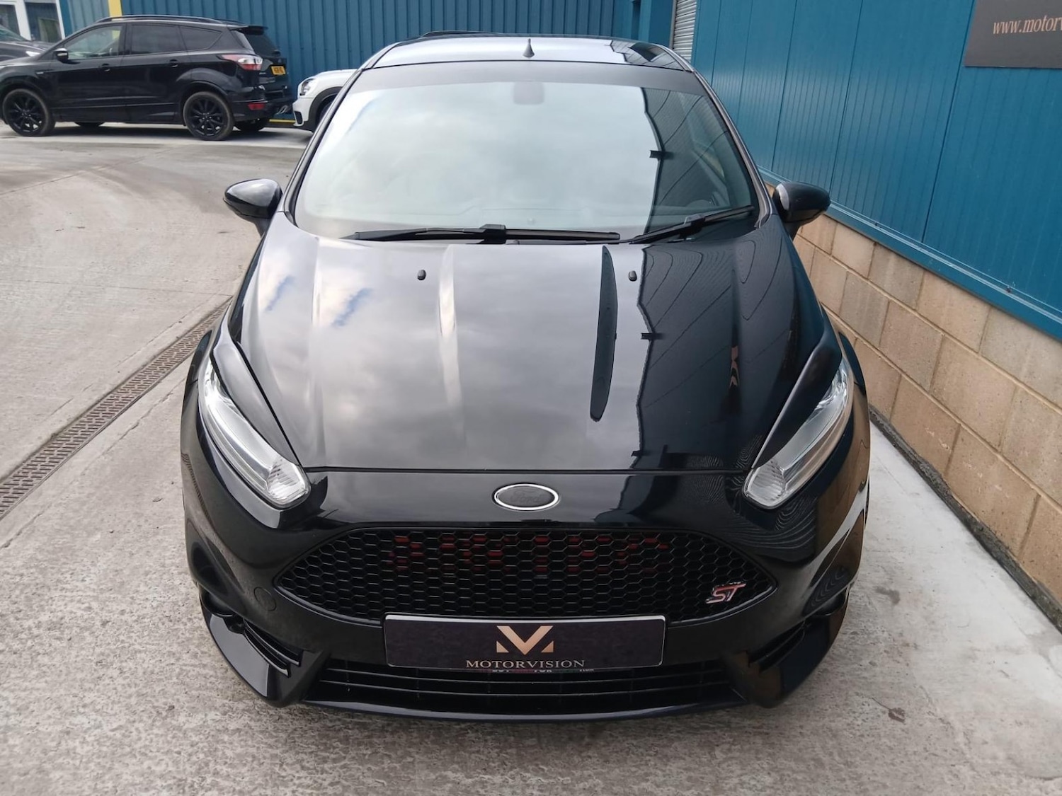 Used Ford Fiesta 2017 for sale - 77241877: Photo 3