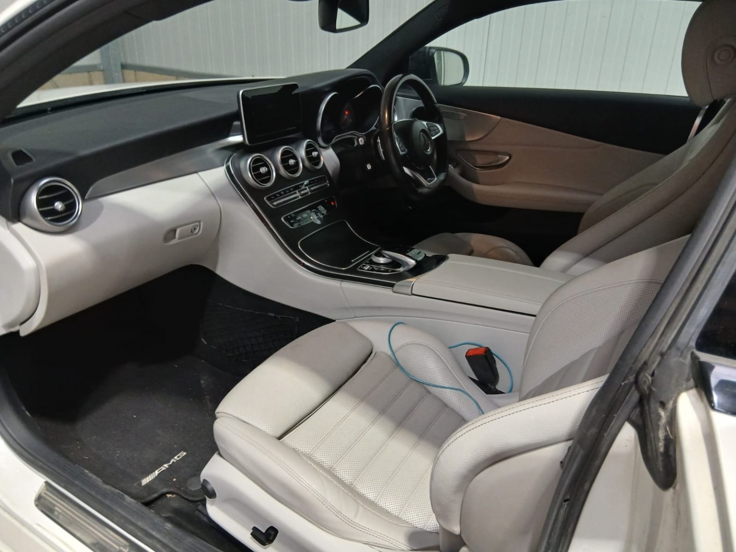 Used Mercedes-Benz C Class 2017 for sale - 76418273: Photo 11