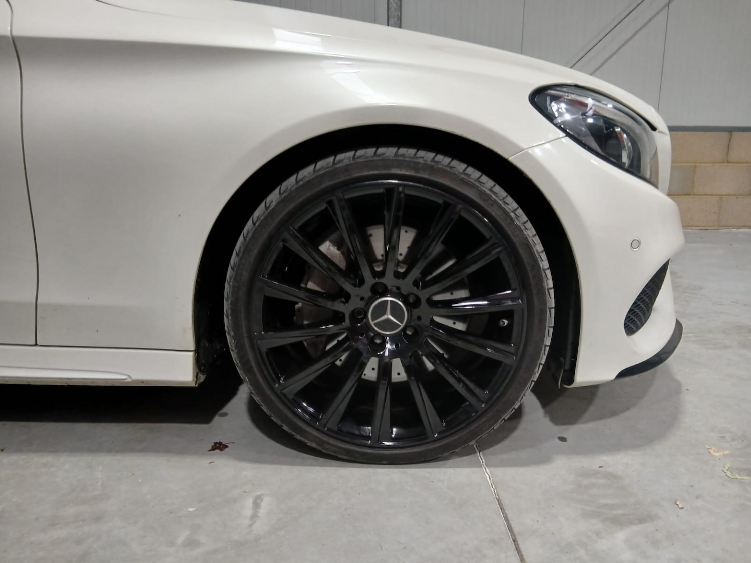 Used Mercedes-Benz C Class 2017 for sale - 76418273: Photo 3