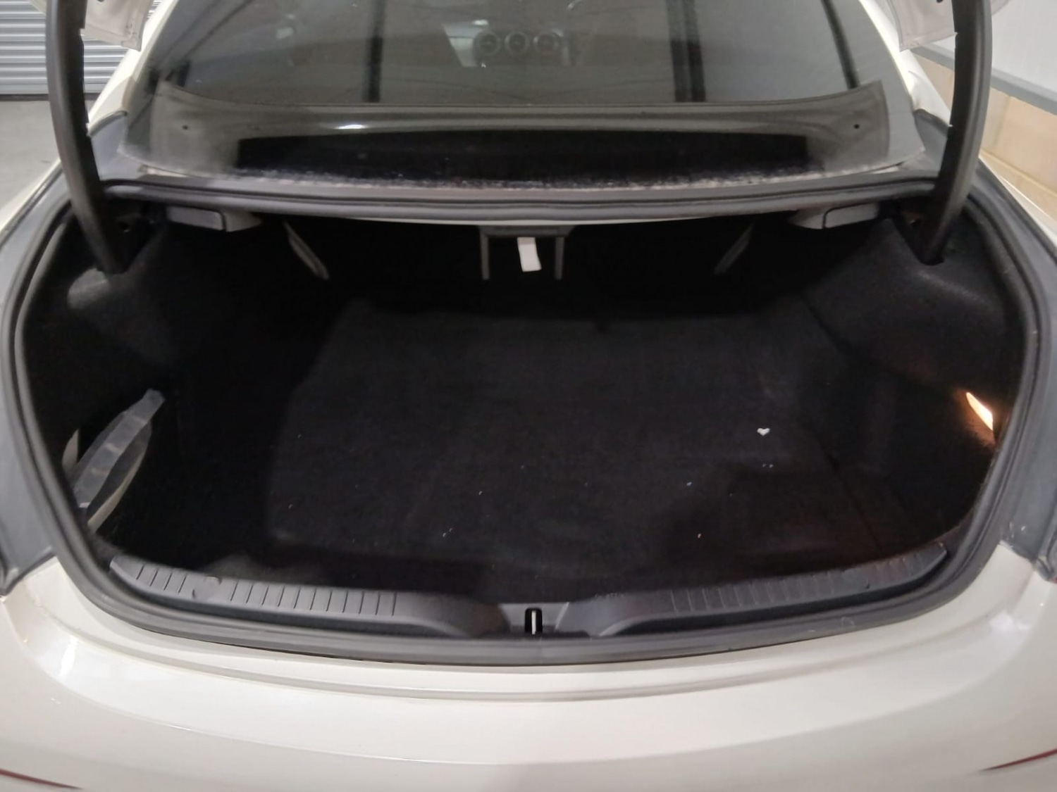 Used Mercedes-Benz C Class 2017 for sale - 76418273: Photo 9