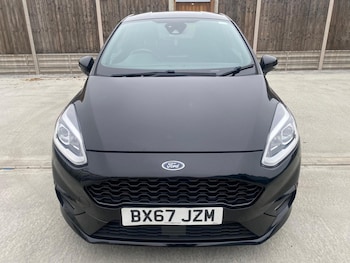 Used Ford Fiesta 2017 for sale - 76421915: Photo