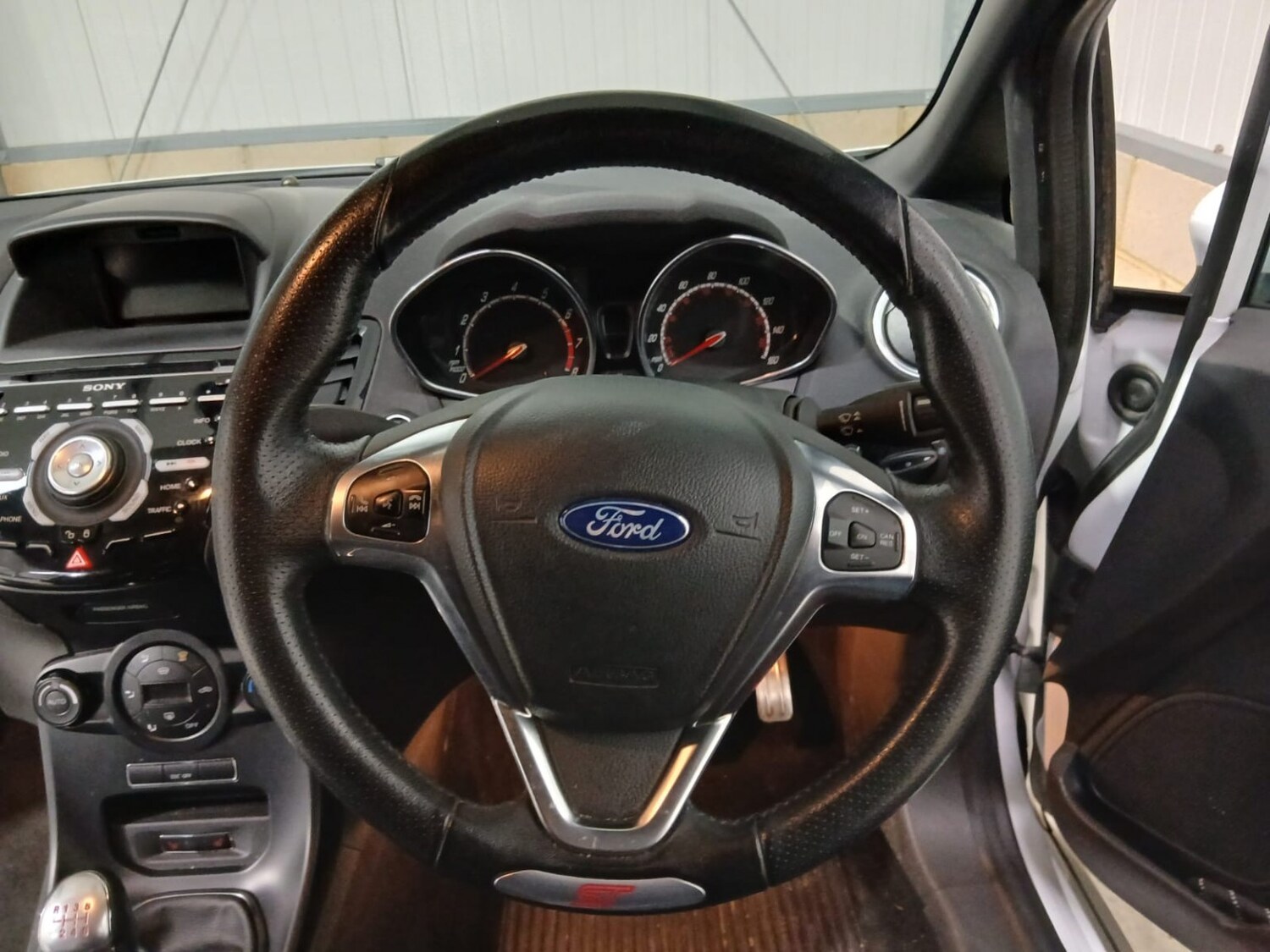 Used Ford Fiesta 2015 for sale - 76418331: Photo 12