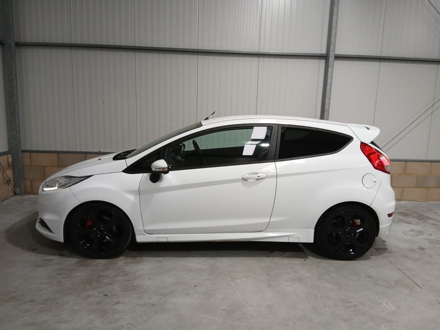 Used Ford Fiesta 2015 for sale - 76418331: Photo 6