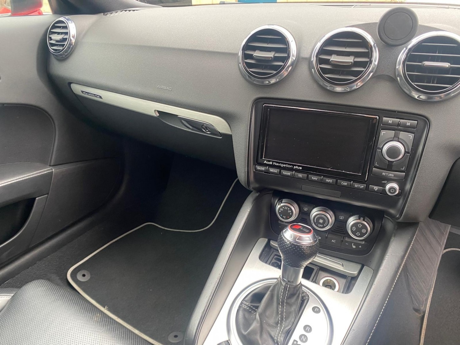 Used Audi TT RS 2012 for sale - 76418284: Photo 16