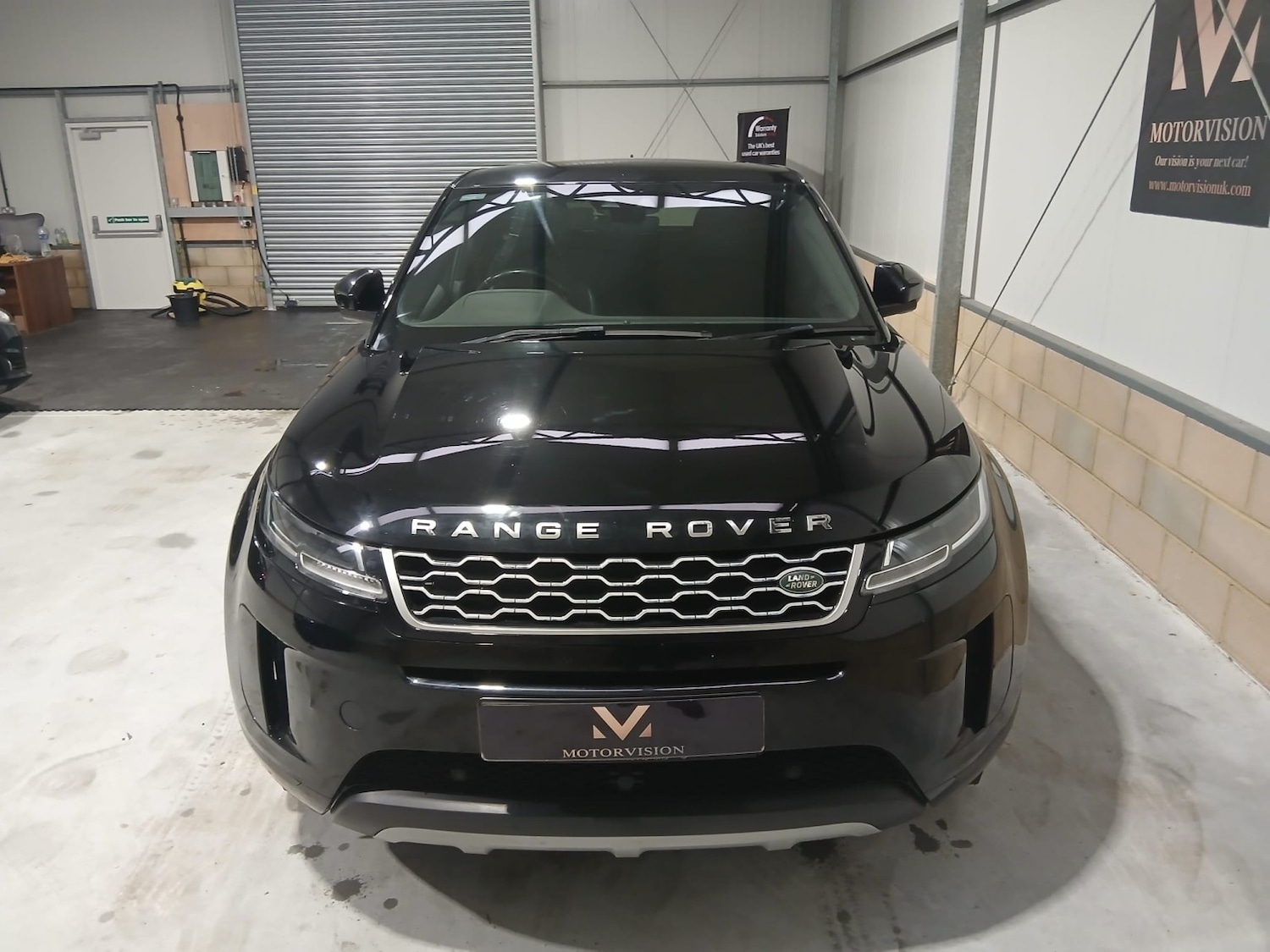 Used Land Rover Range Rover Evoque 2019 for sale - 77101383: Photo 2