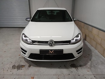 Used Volkswagen Golf 2016 for sale - 76531222: Photo