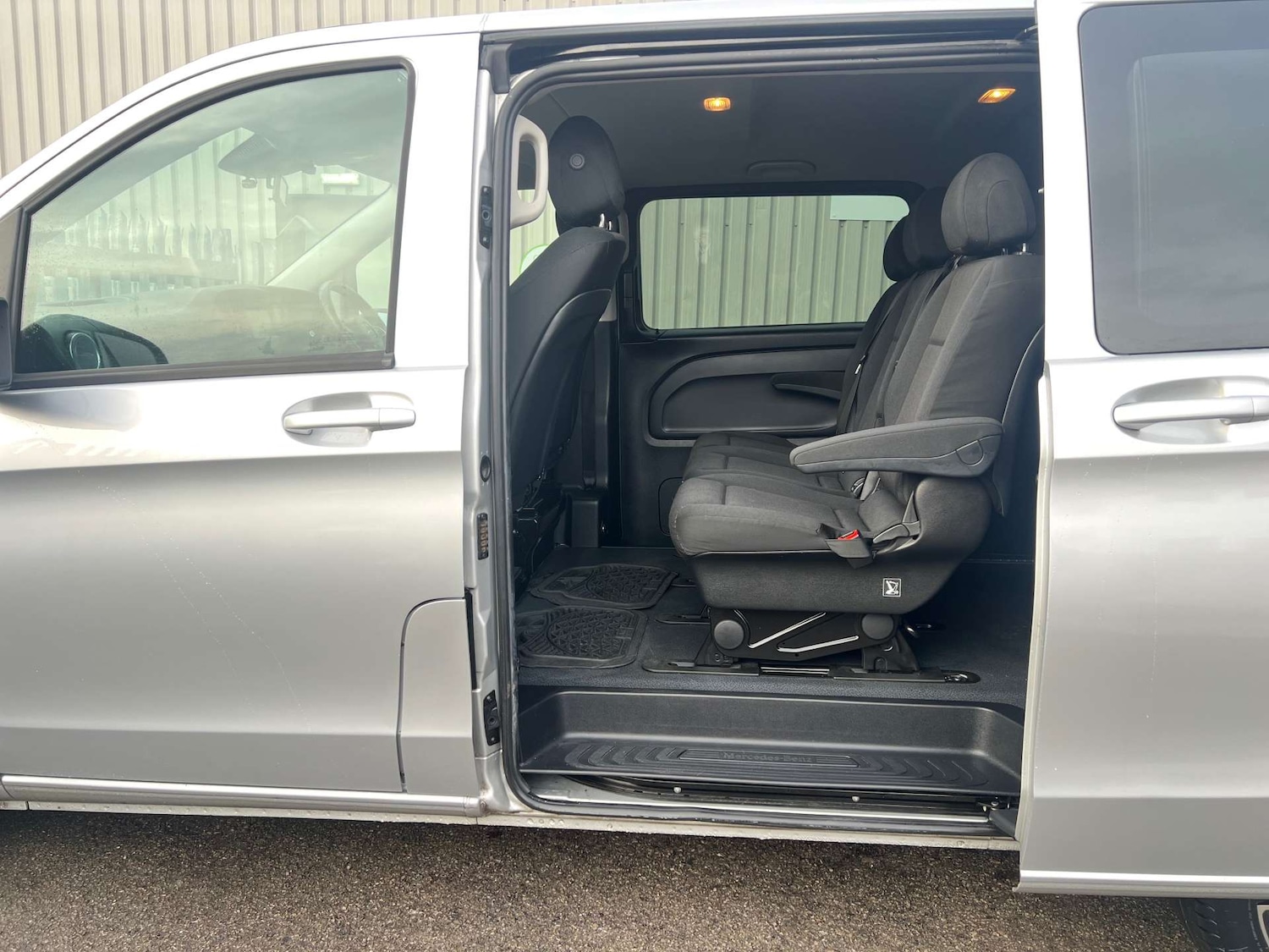 Used Mercedes-Benz Vito 2015 for sale - 77210047: Photo 14