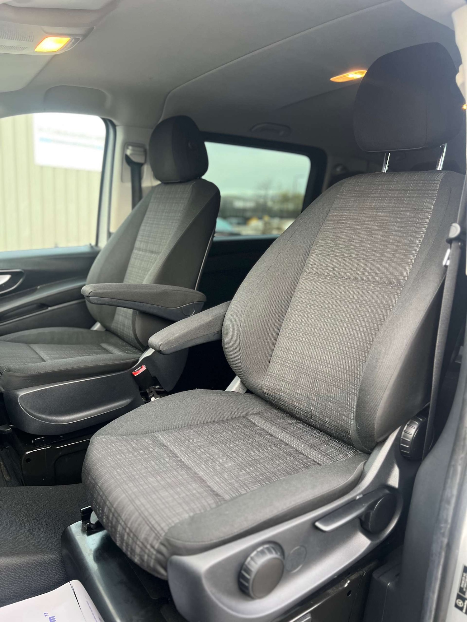 Used Mercedes-Benz Vito 2015 for sale - 77210047: Photo 21