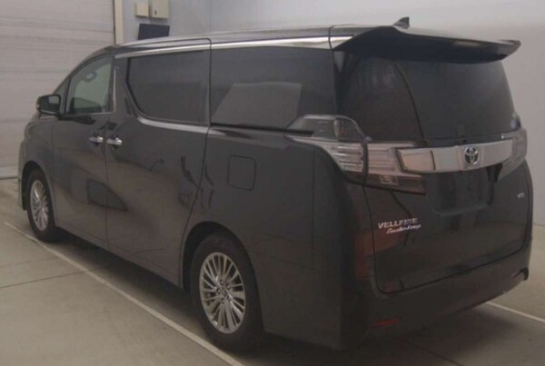 Used Toyota Vellfire 2015 for sale - 76144402: Photo 10