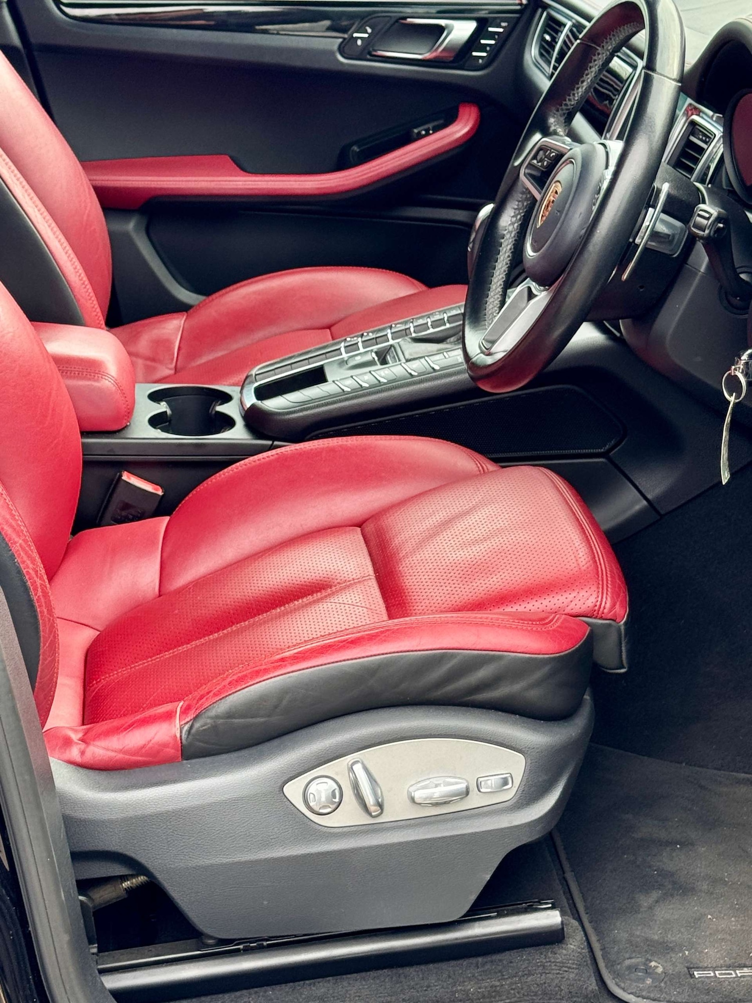 Used Porsche Macan 2024 for sale - 77622831: Photo 45