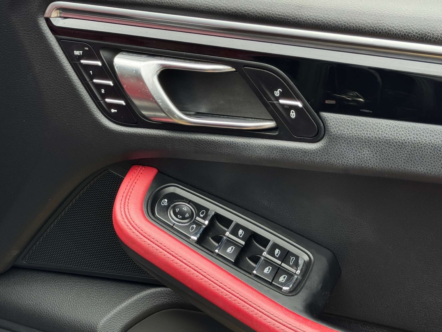 Used Porsche Macan 2024 for sale - 77622831: Photo 78