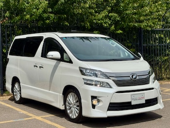Used Toyota Vellfire 2014 for sale - 78943958: Photo