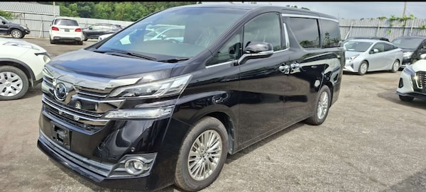 Used Toyota Vellfire 2015 for sale - 76278182: Photo 1