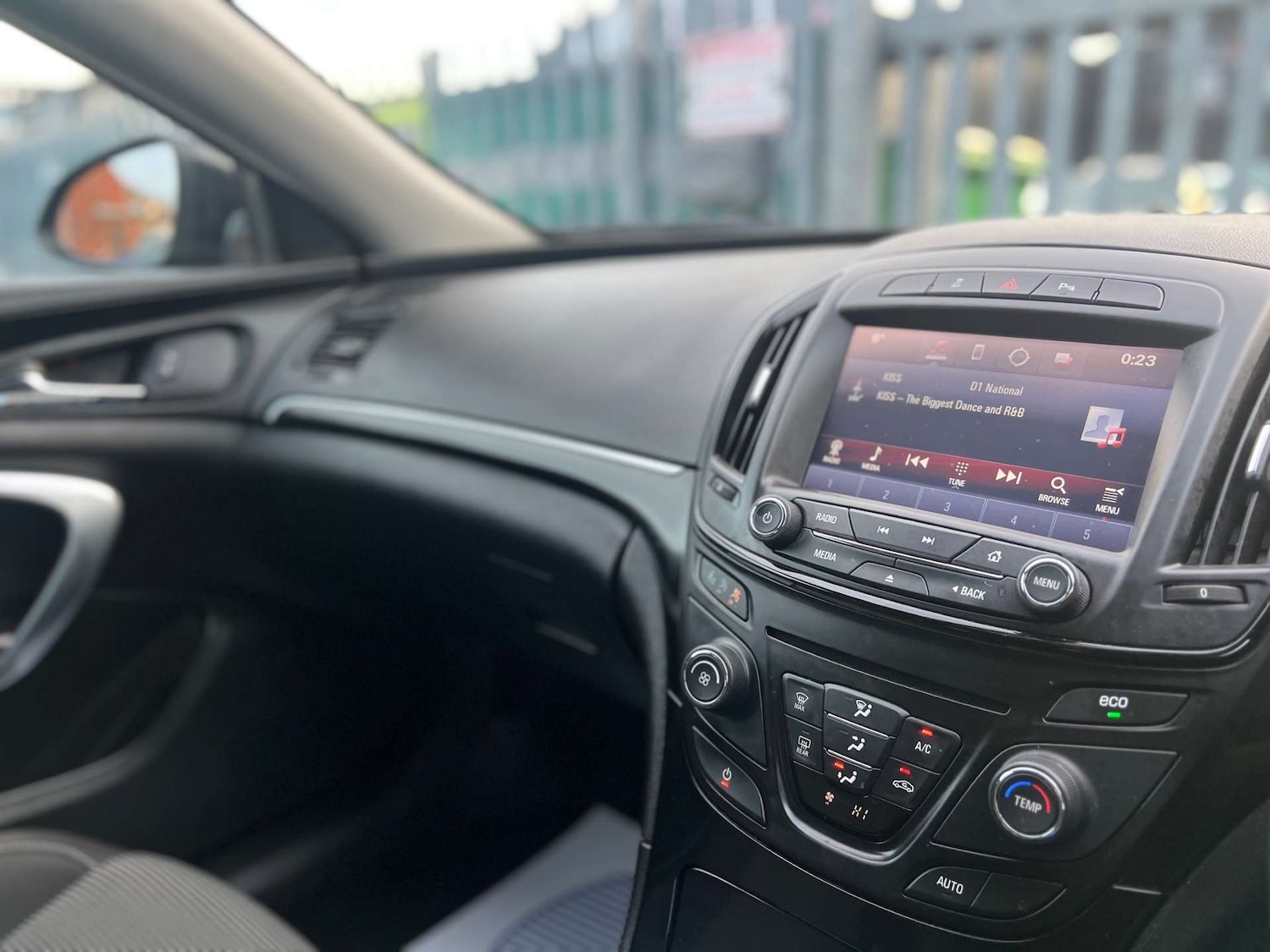 Used Vauxhall Insignia 2016 for sale - 76693598: Photo 26