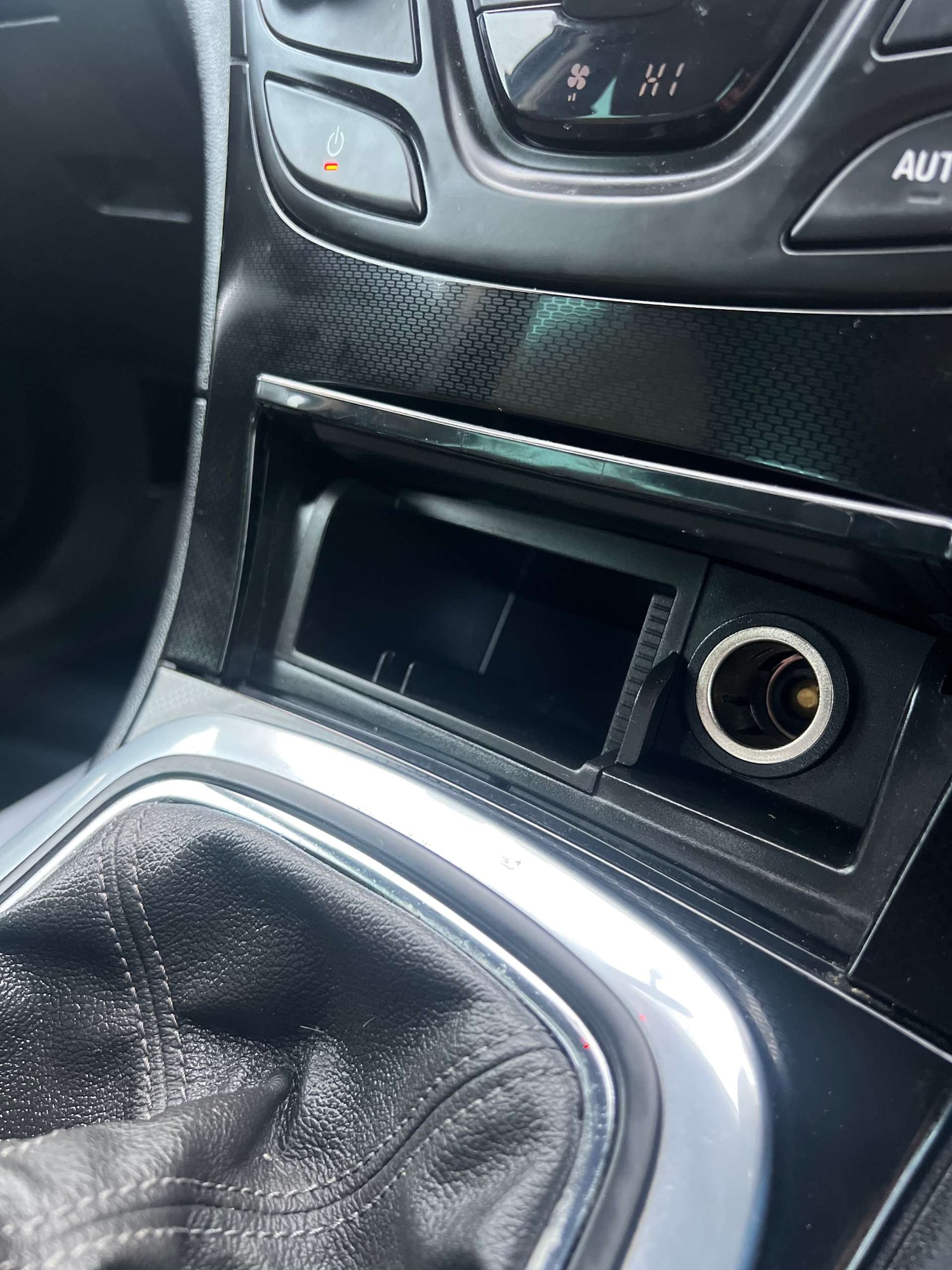 Used Vauxhall Insignia 2016 for sale - 76693598: Photo 31