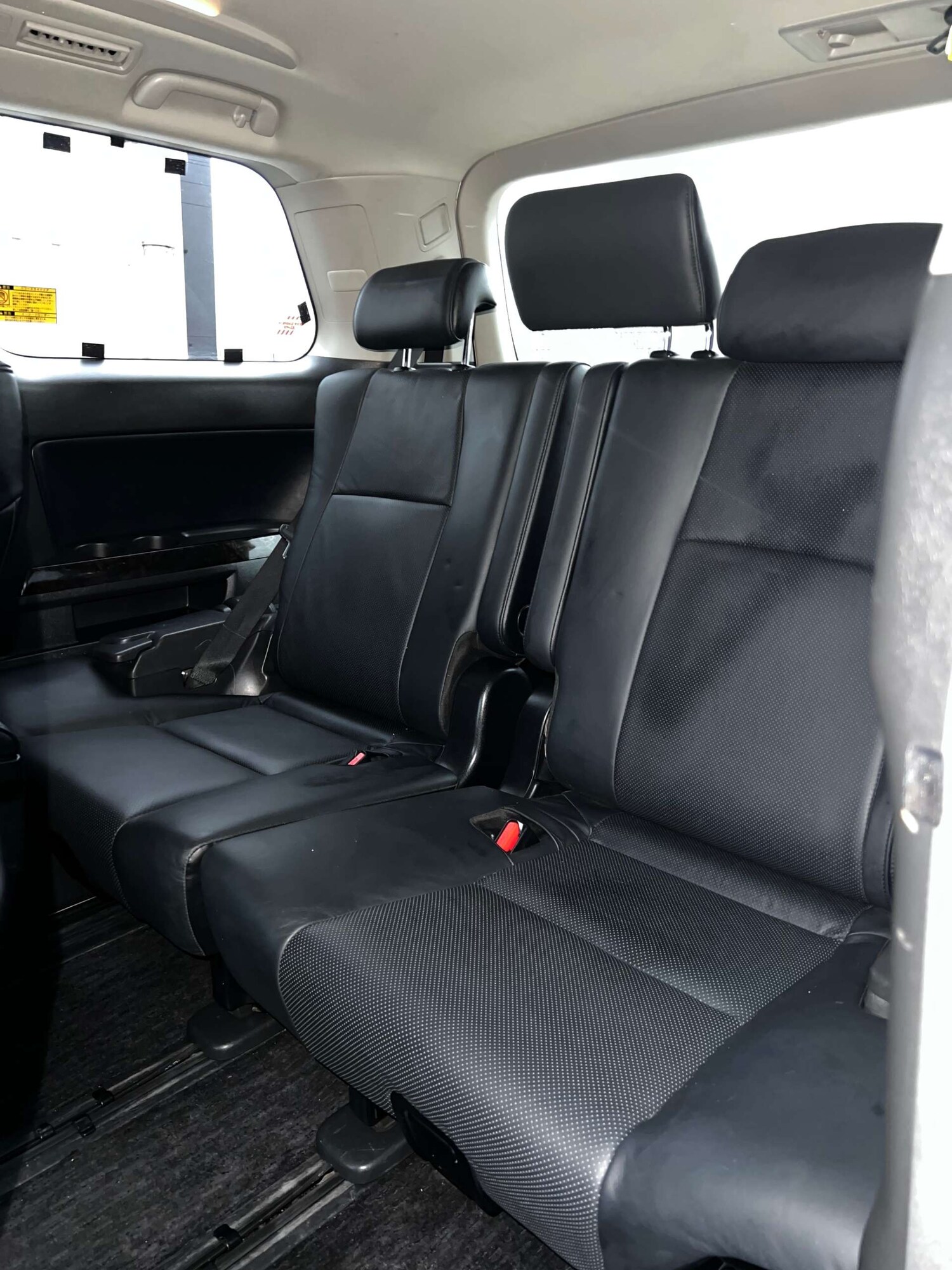 Used Toyota Vellfire 2013 for sale - 77422754: Photo 17