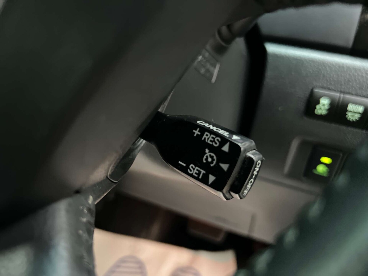 Used Toyota Vellfire 2013 for sale - 77422754: Photo 24