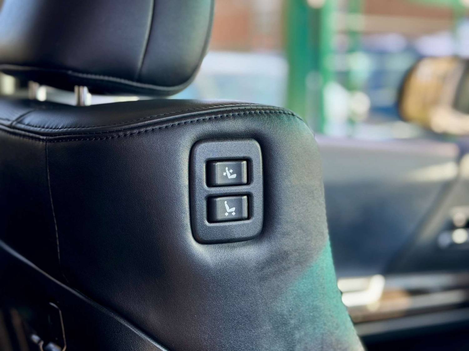 Used Toyota Vellfire 2013 for sale - 77422754: Photo 68