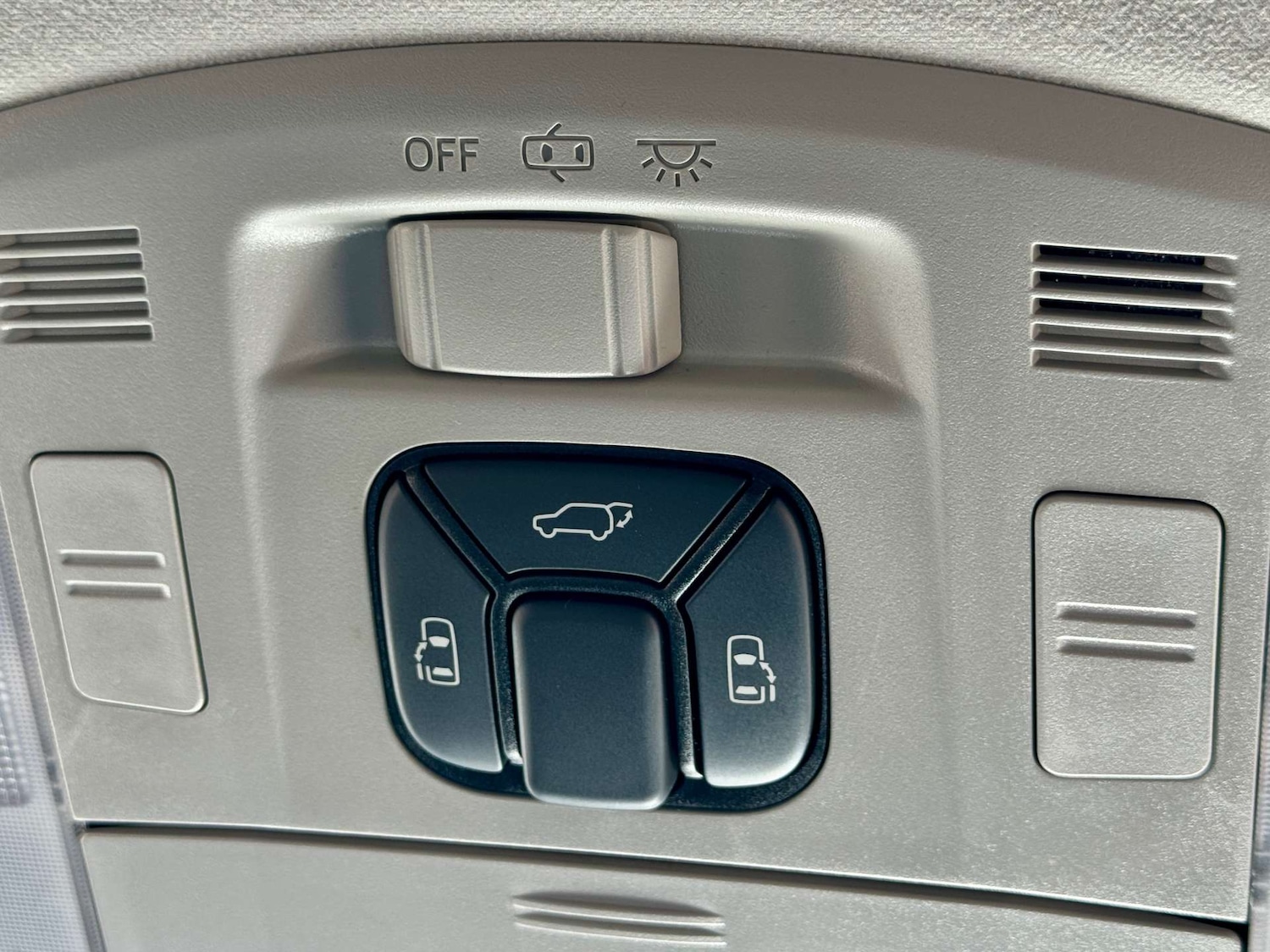 Used Toyota Vellfire 2013 for sale - 77422754: Photo 74