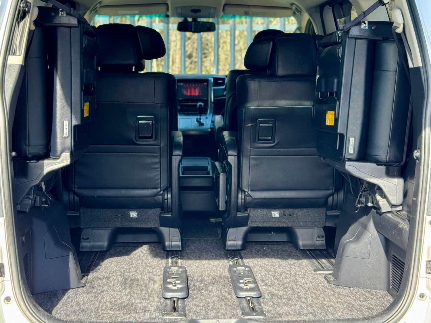 Used Toyota Vellfire 2013 for sale - 77422754: Photo 76