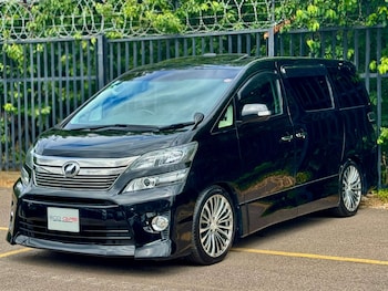 Used Toyota Vellfire 2014 for sale - 79325930: Photo