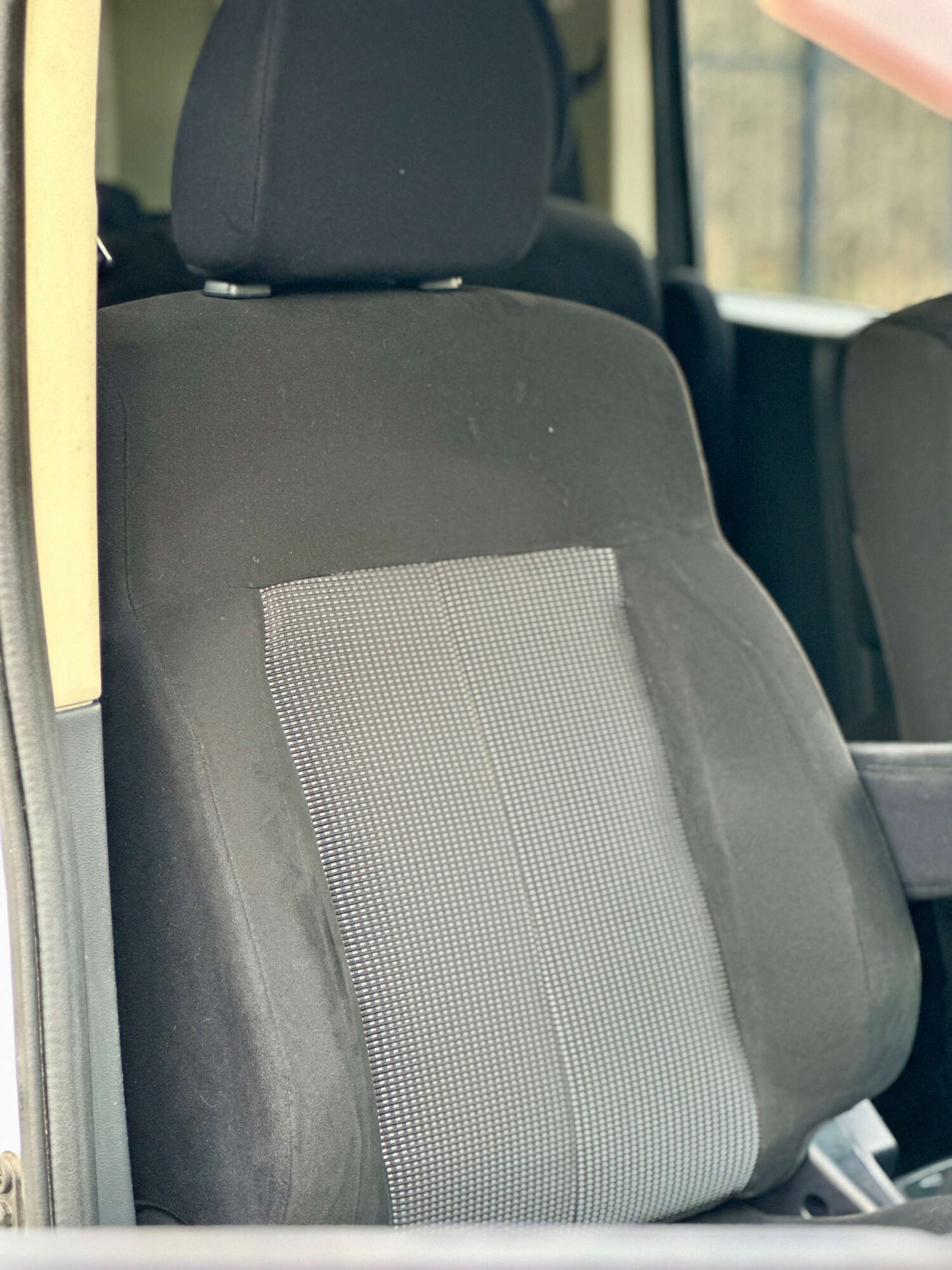 Used Mitsubishi Delica 2025 for sale - 77635556: Photo 47