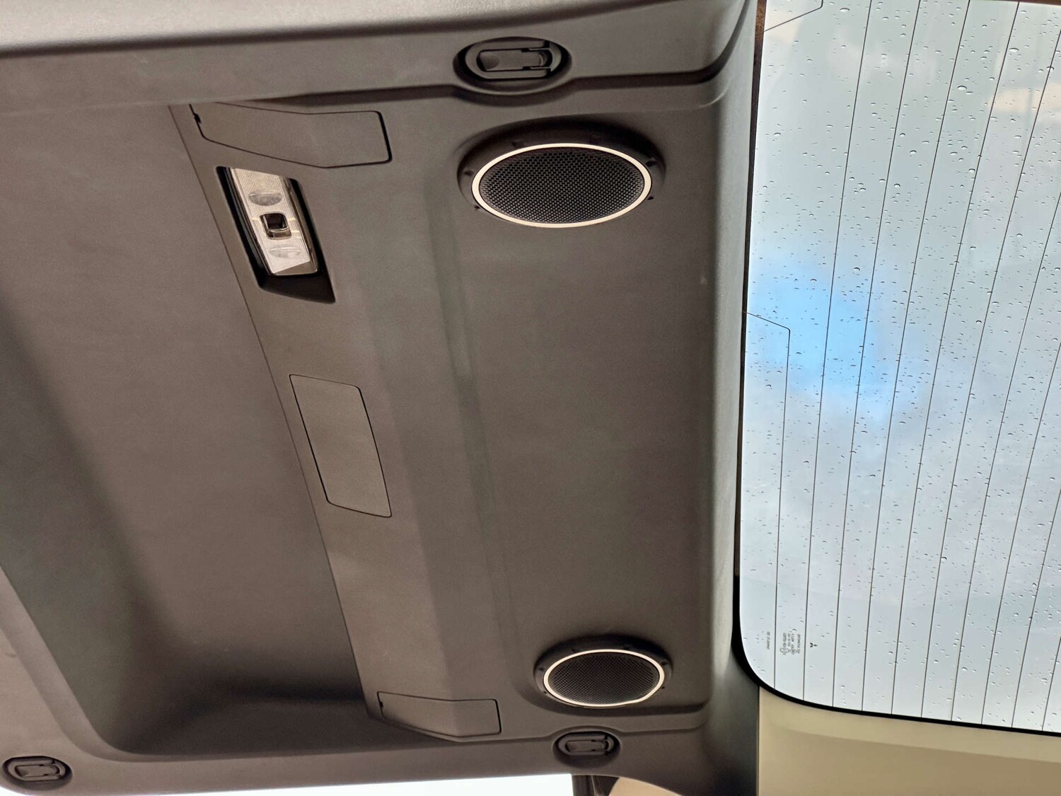 Used Mitsubishi Delica 2025 for sale - 77635556: Photo 74